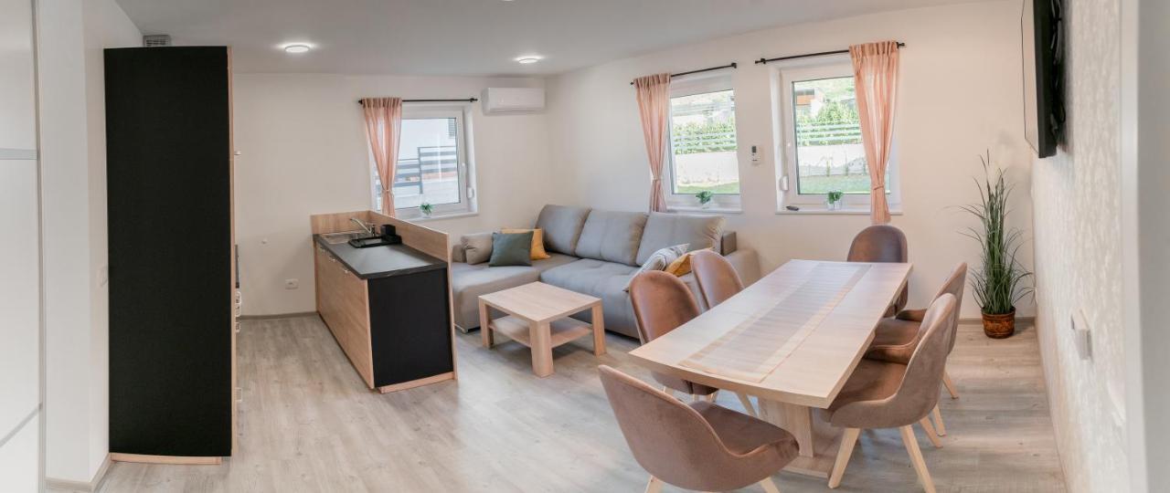 Prima Countryside Apartments Zirovnica Exterior foto