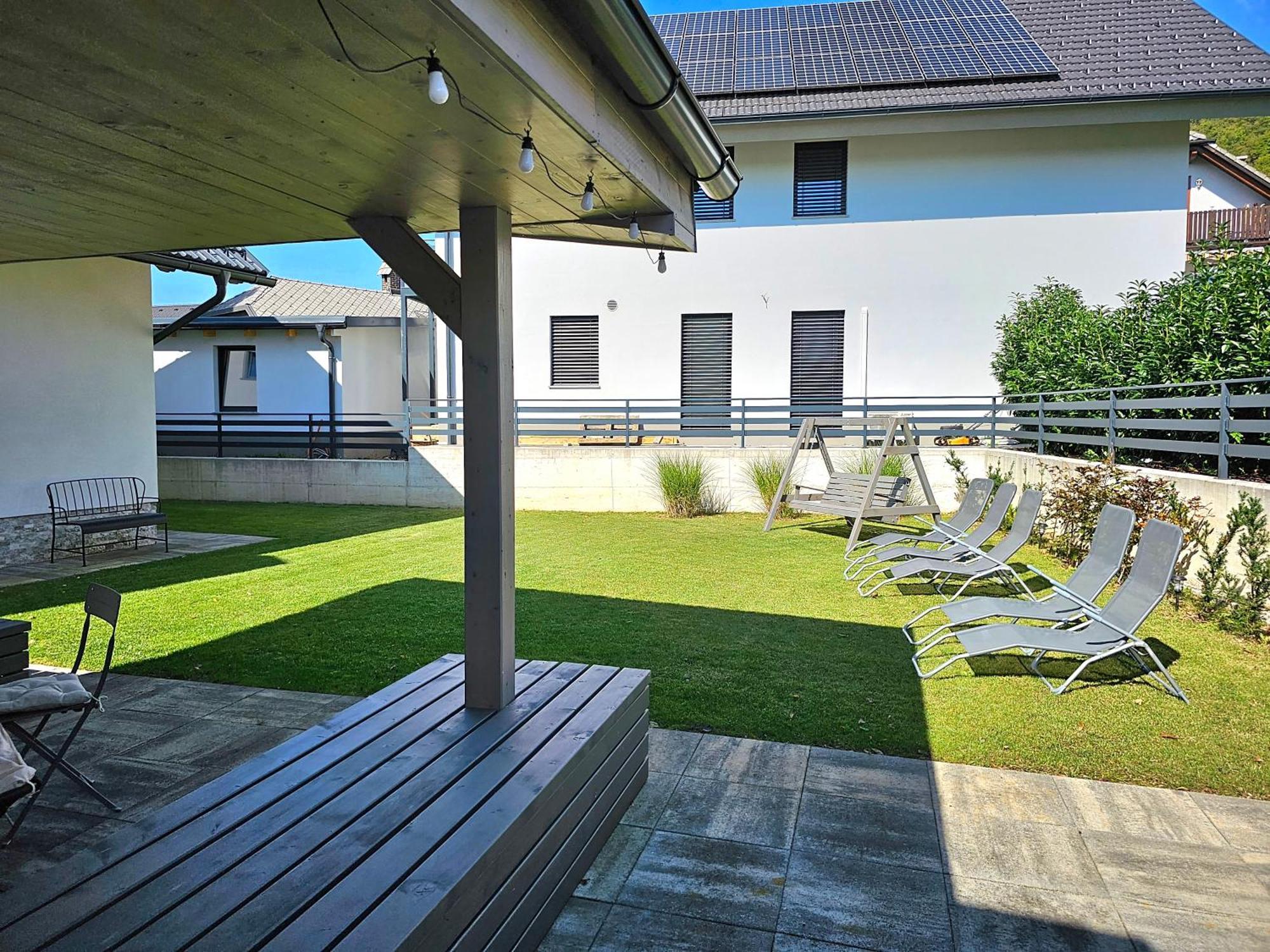 Prima Countryside Apartments Zirovnica Exterior foto